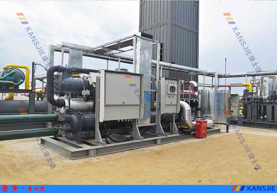大型螺杆式制冷机组使用现场